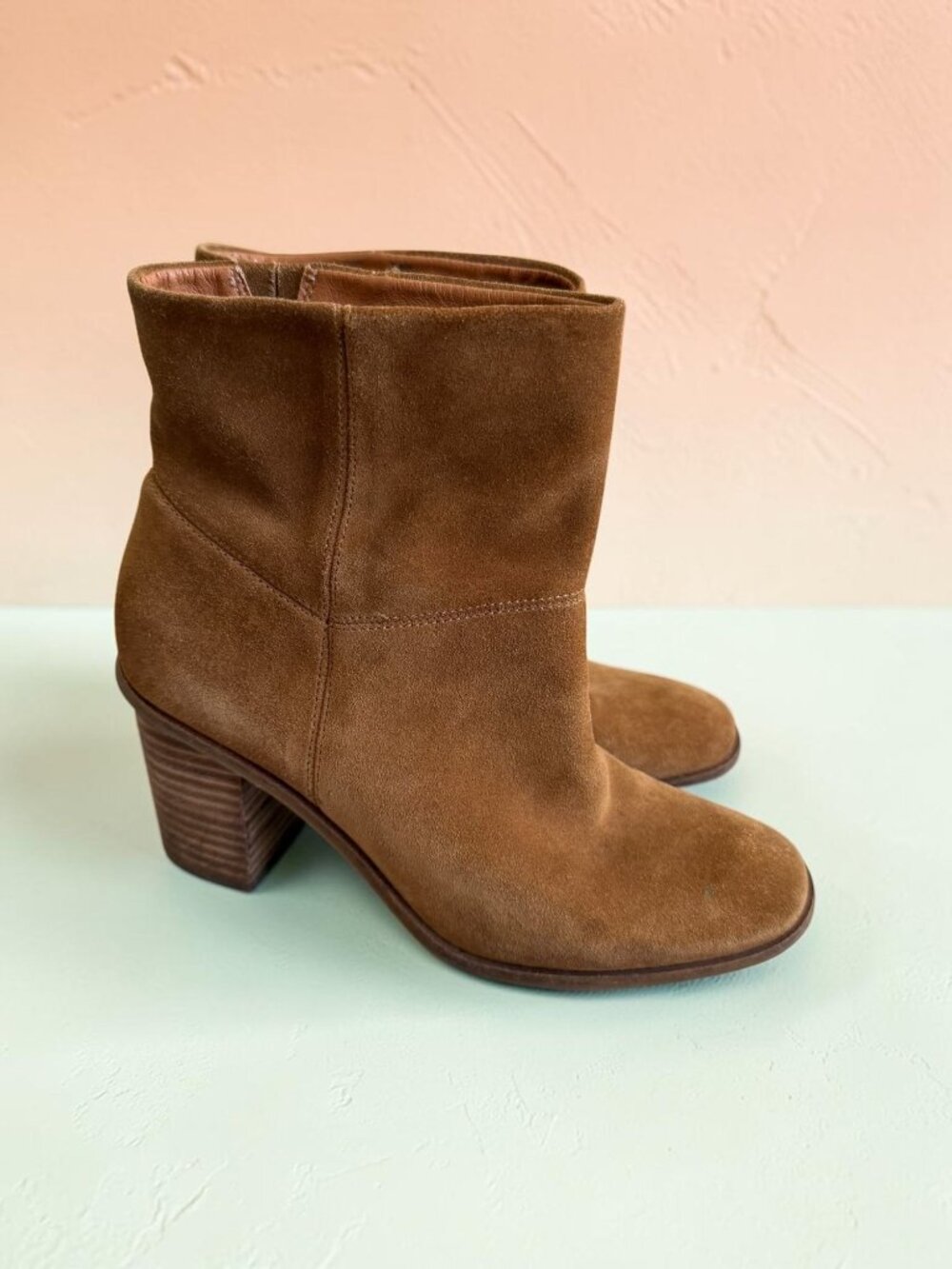 LUCKY BRAND Tan Suede Boots Size 7.5 Womens